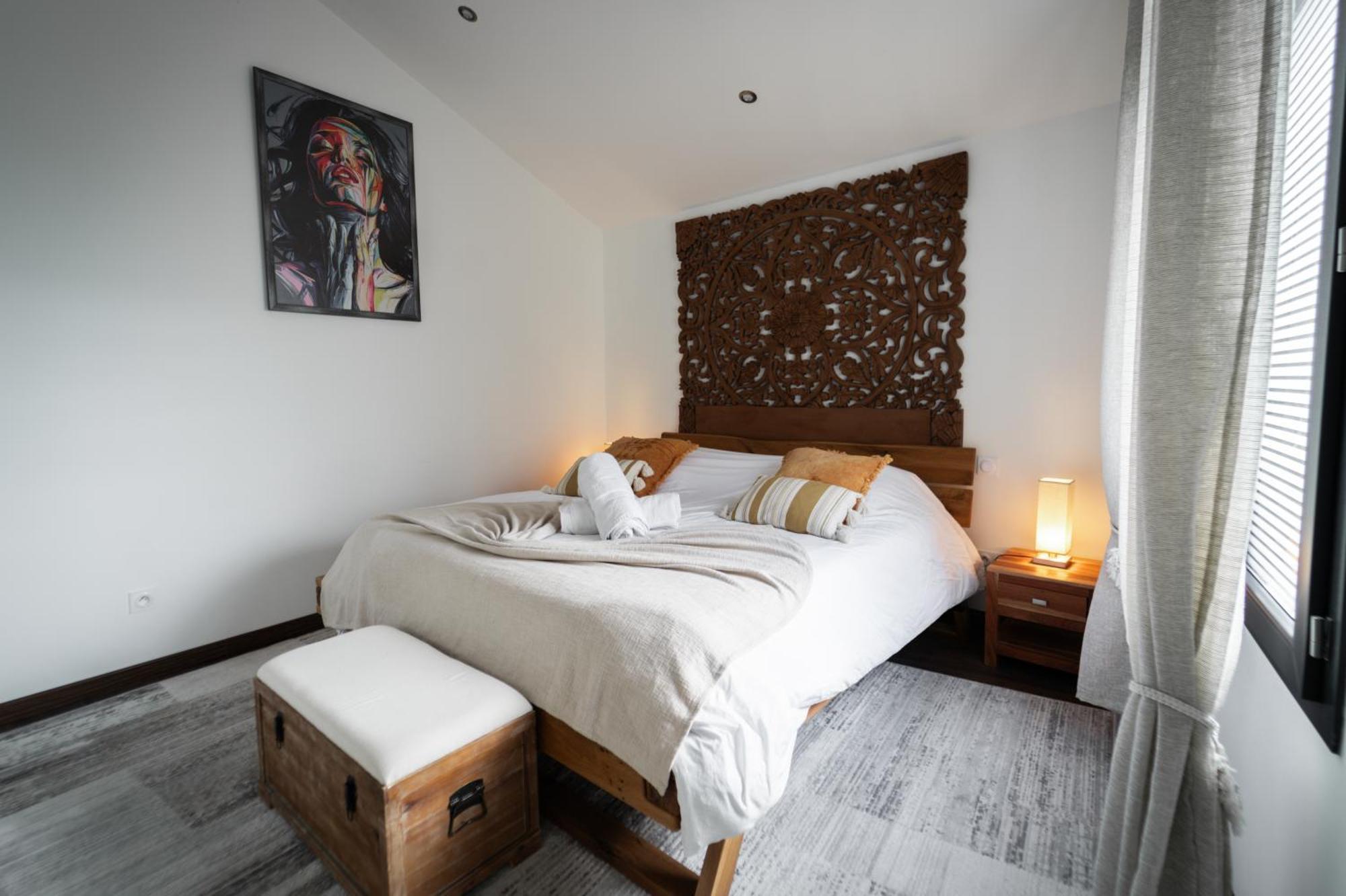 Loft 150 M2 Jacuzzi, Sauna Et Massage Бланьяк Экстерьер фото