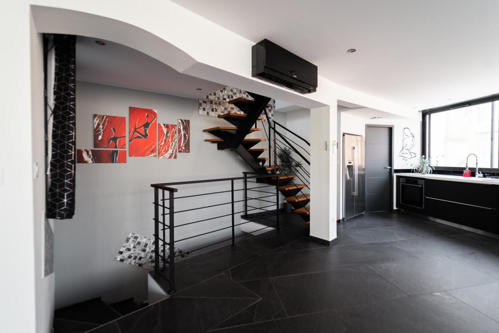 Loft 150 M2 Jacuzzi, Sauna Et Massage Бланьяк Экстерьер фото